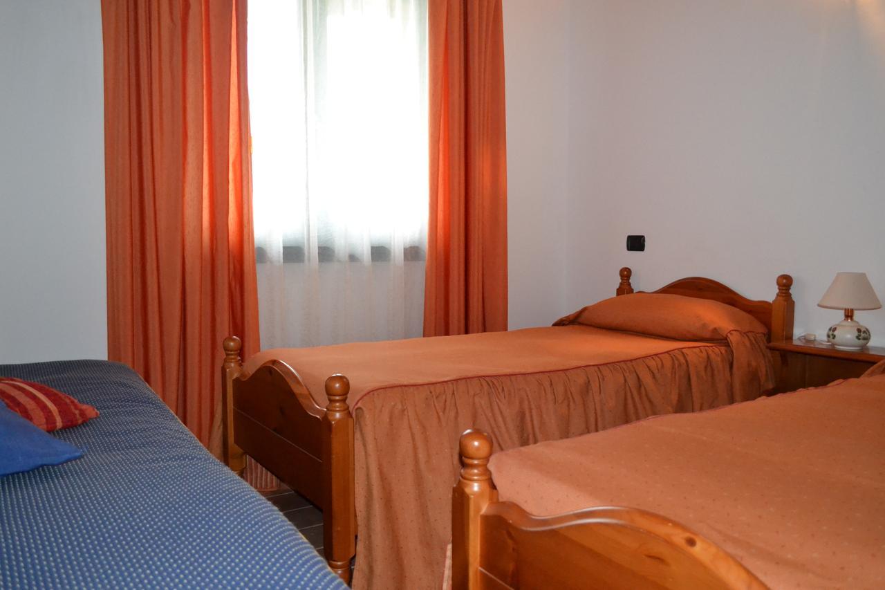 Agriturismo Le Oche Selvatiche Lauzacco Exterior foto