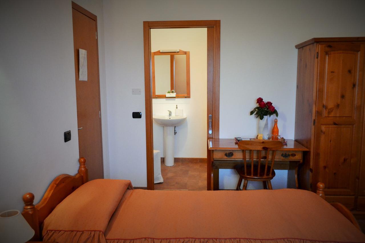 Agriturismo Le Oche Selvatiche Lauzacco Exterior foto
